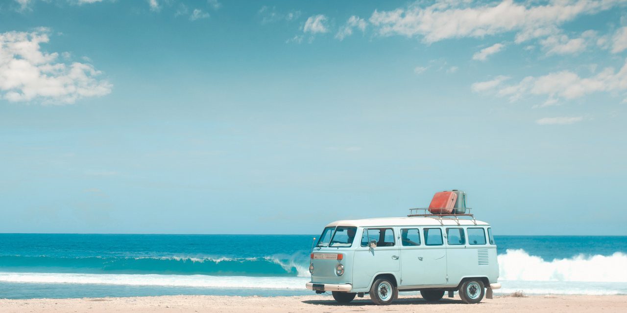 Bali,,Indonesia,,April,14,2018:,Vintage,Volkswagen,Camper,Van,Parking